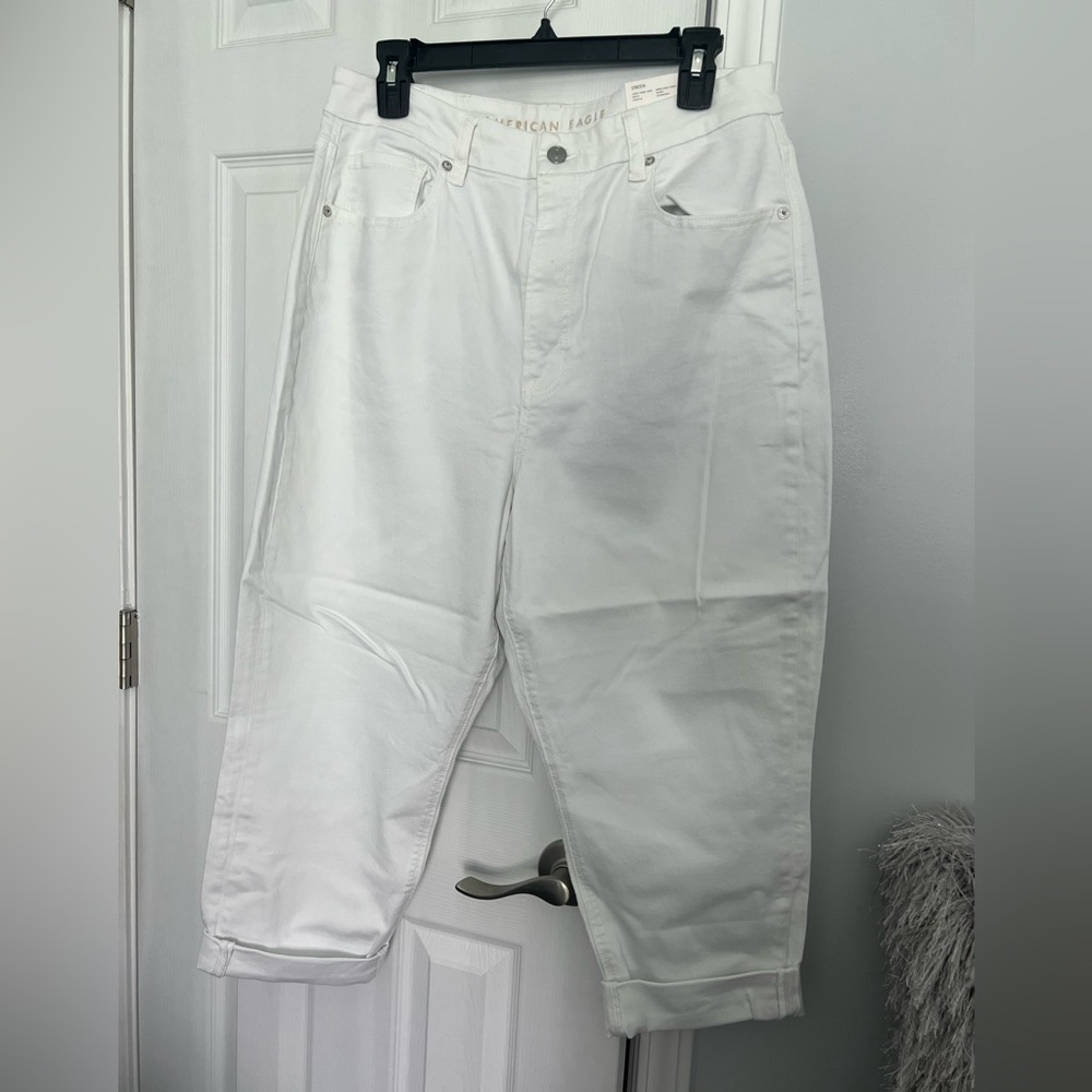 American Eagle Curvy Mom Jeans